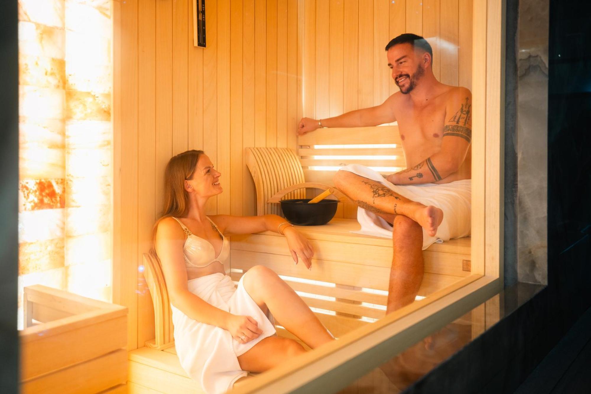 Hotel Kocka Vrnjačka Banja Dış mekan fotoğraf